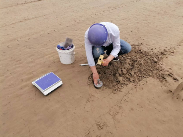 現(xiàn)場(chǎng)壓實(shí)度試驗(yàn)